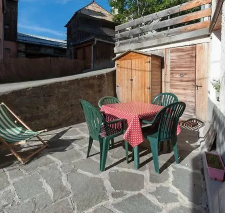 Chez Bernard & Chantal Peisey-Nancroix